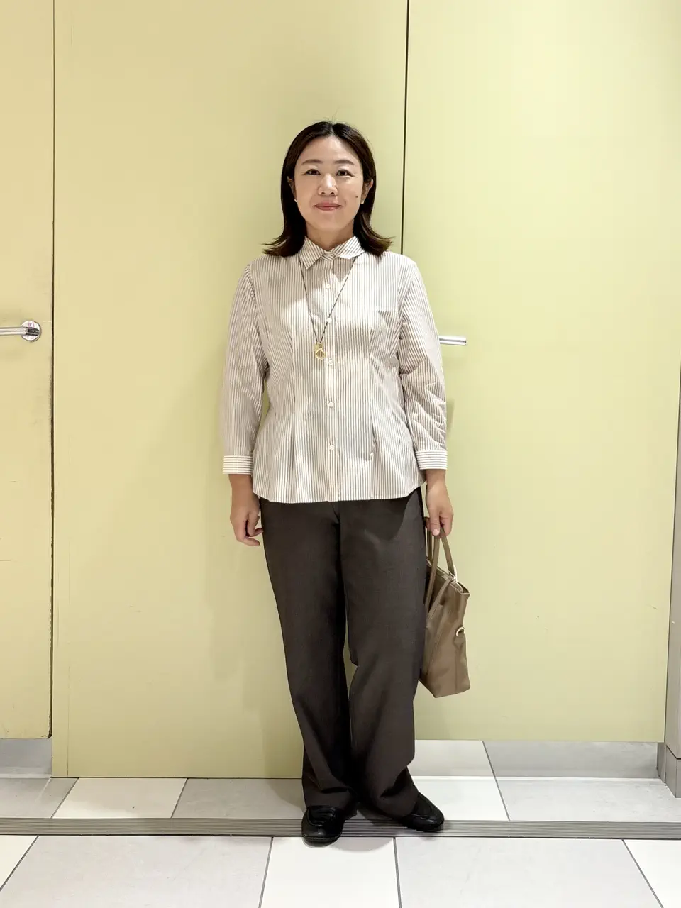 J.PRESS LADIES 辻本 コーディネート画像