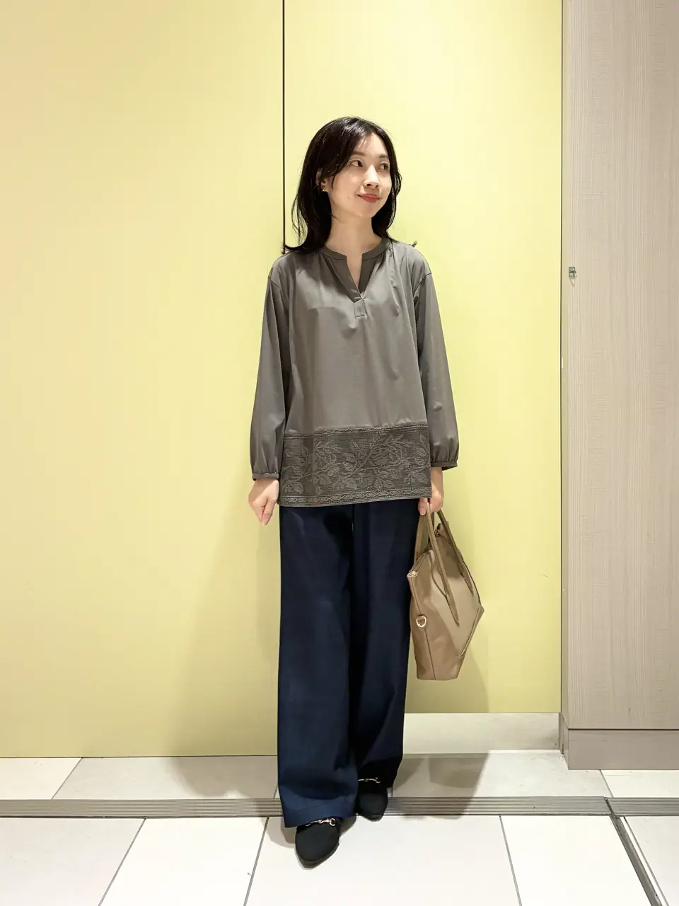 J.PRESS LADIES スタッフ コーディネート画像