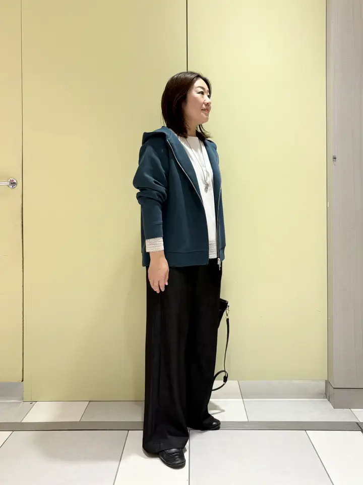 J.PRESS LADIES 辻本 コーディネート画像