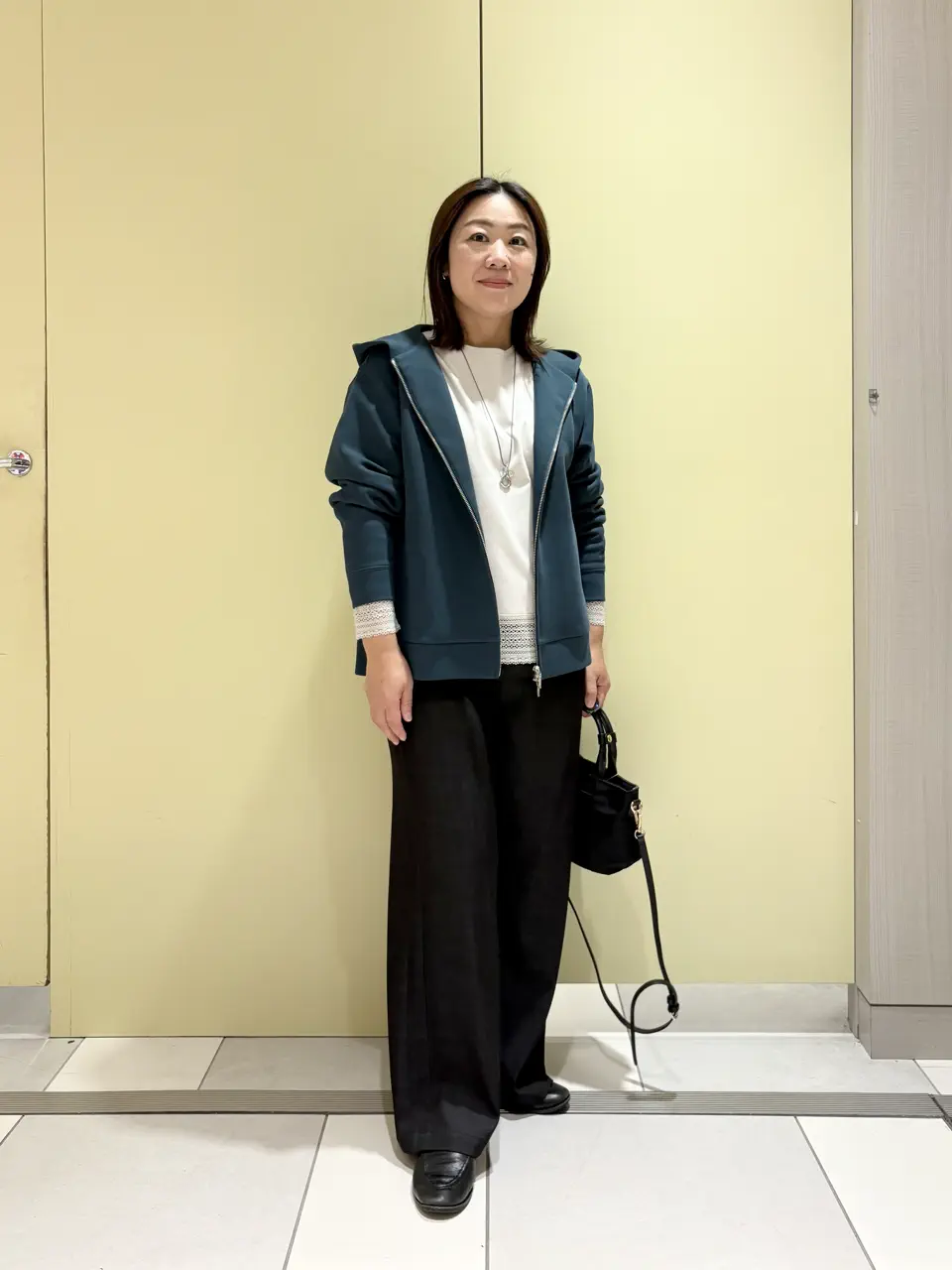 J.PRESS LADIES 辻本 コーディネート画像