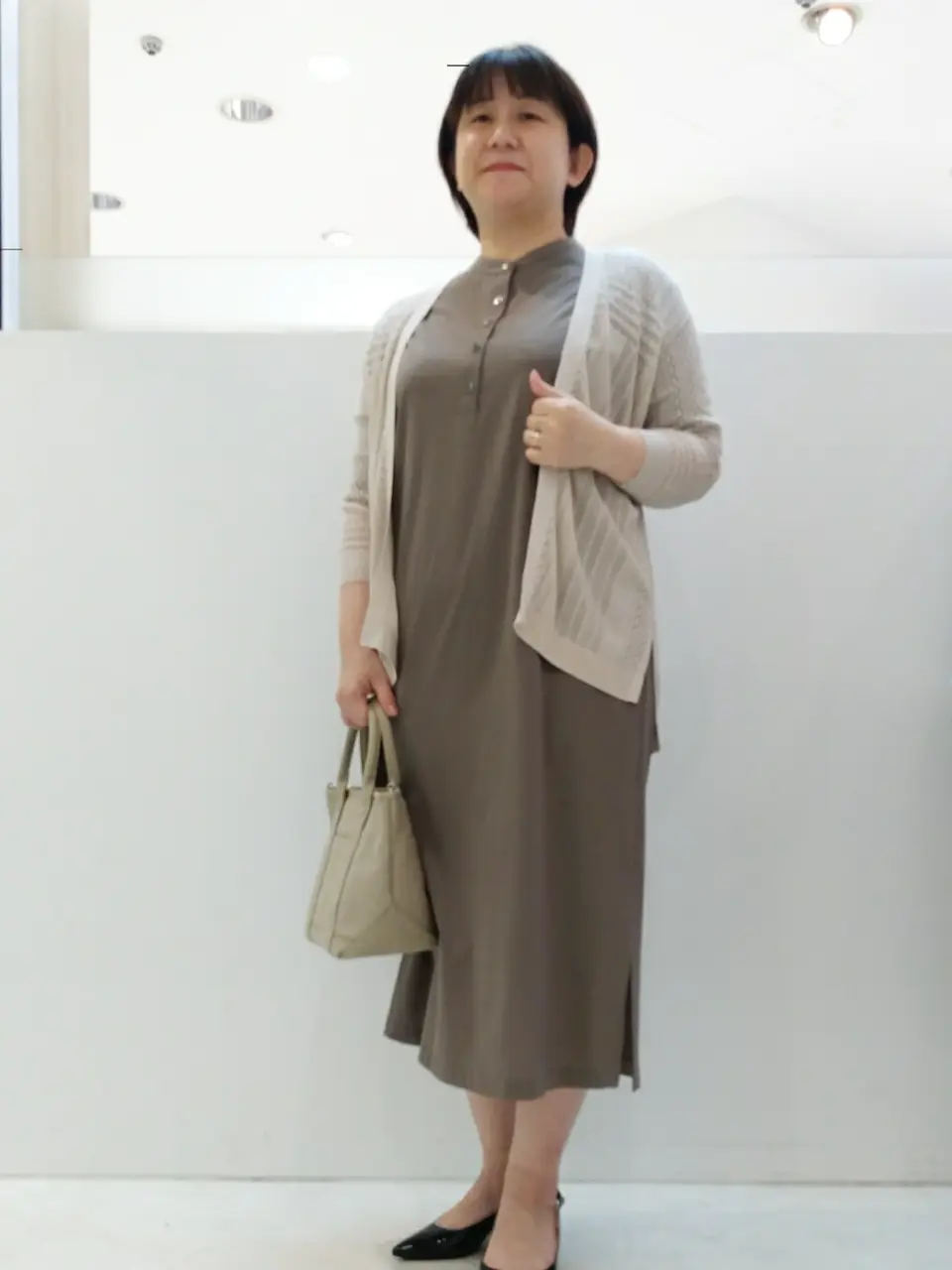  影 コーディネート画像