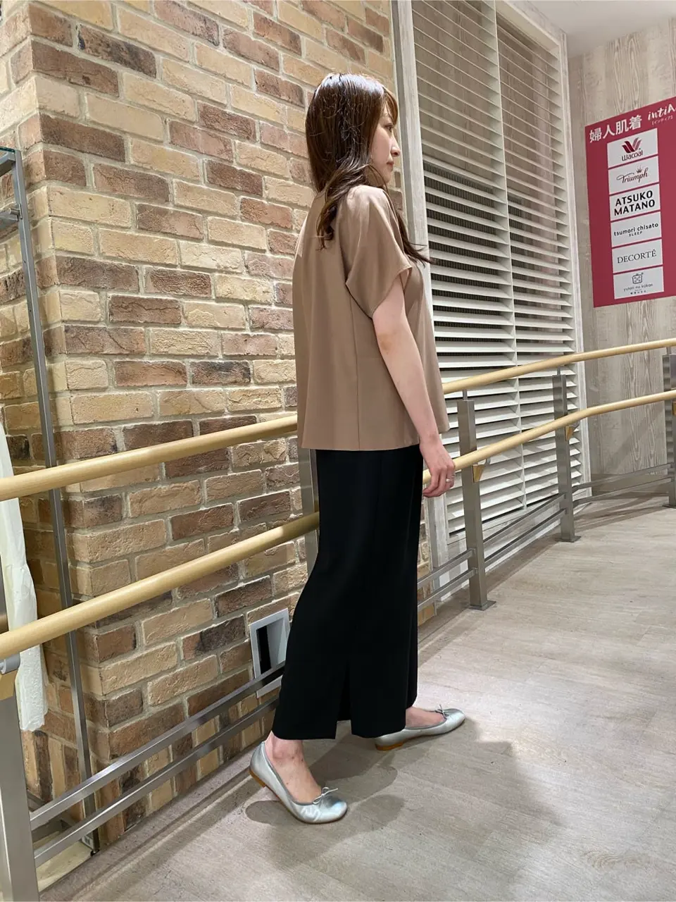 J.PRESS LADIES スタッフ コーディネート画像