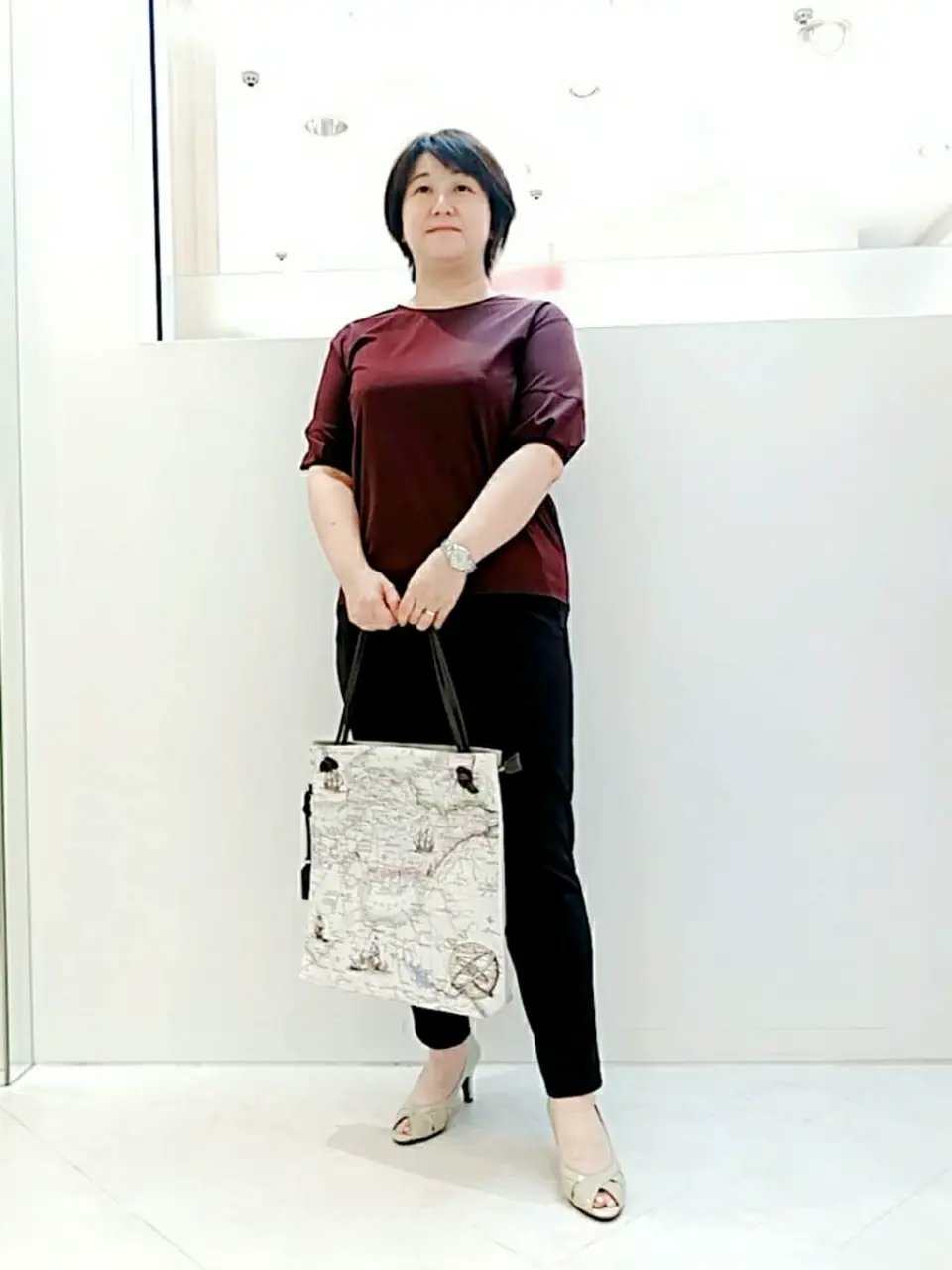  影 コーディネート画像