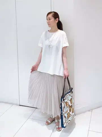 J.PRESS LADIES niina コーディネート画像