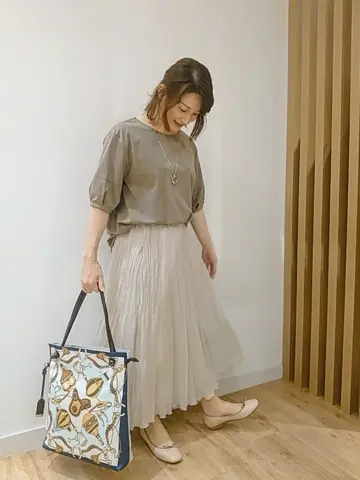 J.PRESS LADIES スタッフ コーディネート画像