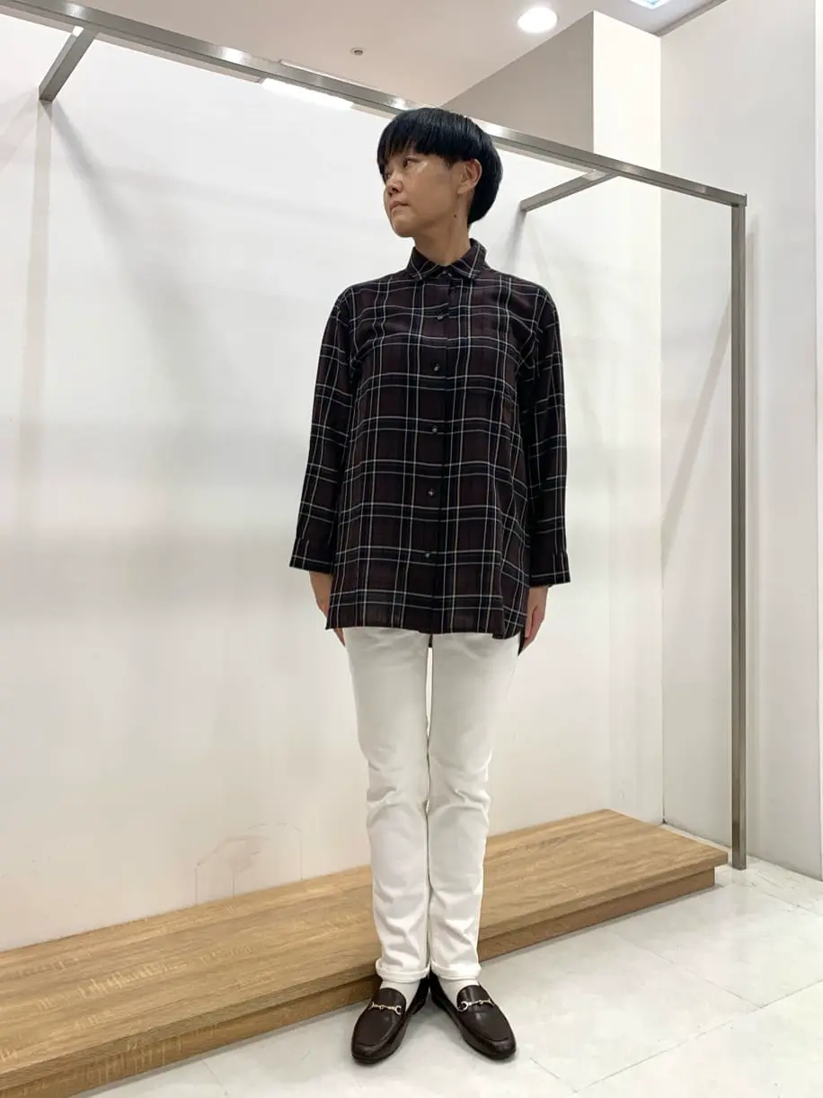 J.PRESS LADIES スタッフ コーディネート画像