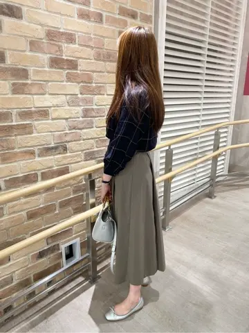 J.PRESS LADIES スタッフ コーディネート画像