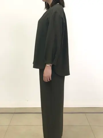 J.PRESS LADIES 金子 コーディネート画像