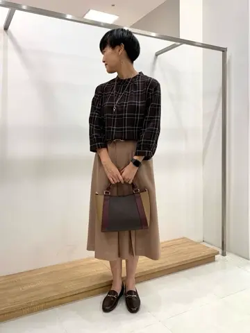 J.PRESS LADIES スタッフ コーディネート画像