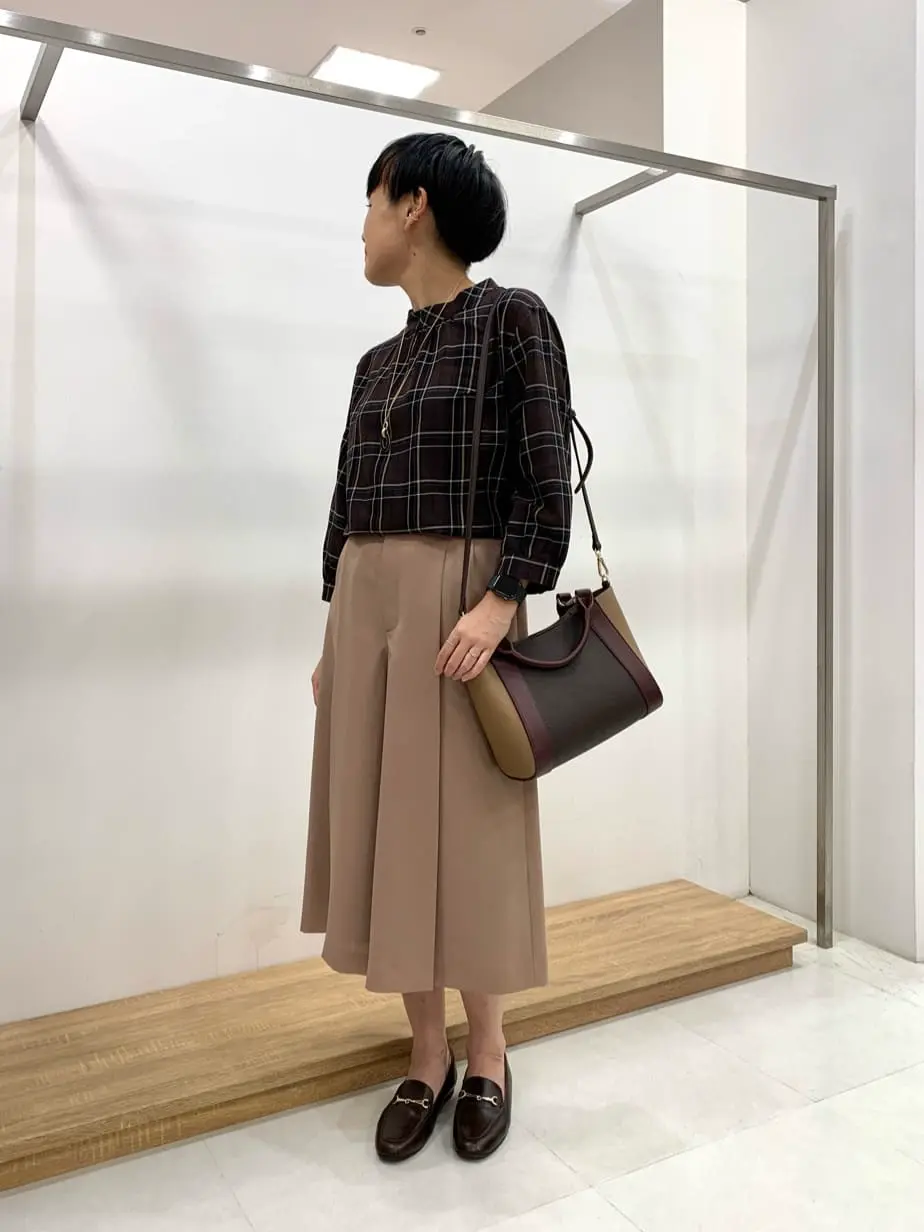 J.PRESS LADIES スタッフ コーディネート画像
