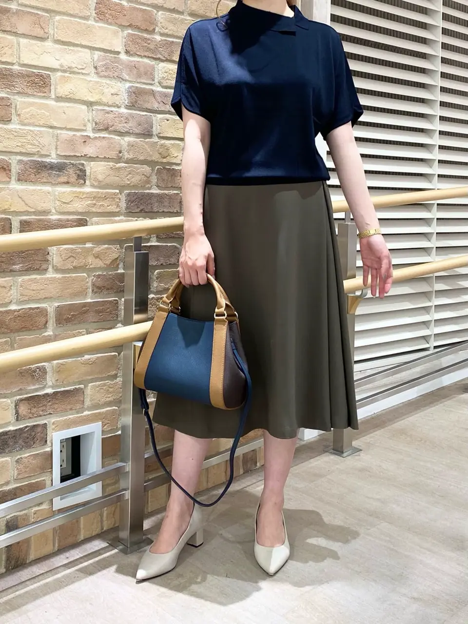 J.PRESS LADIES スタッフ コーディネート画像