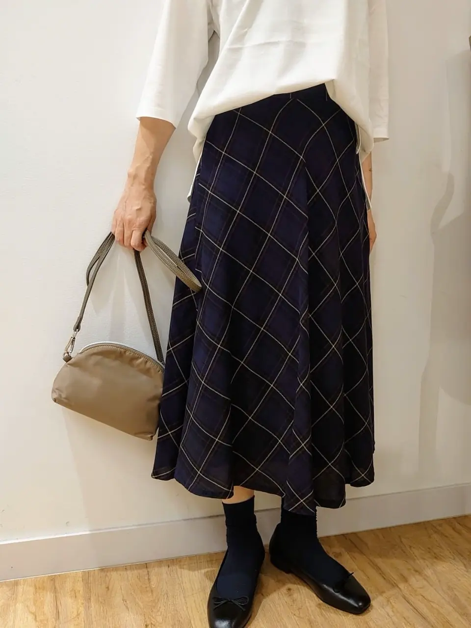 J.PRESS LADIES スタッフ コーディネート画像