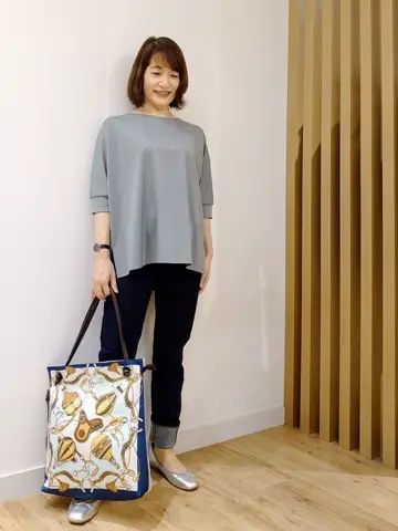 J.PRESS LADIES スタッフ コーディネート画像