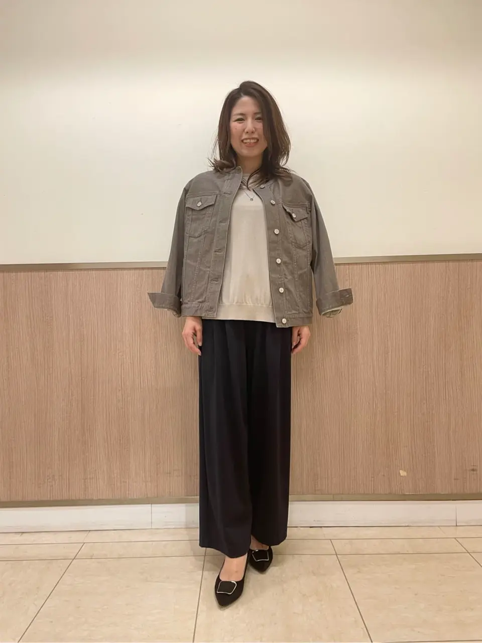  スタッフ コーディネート画像