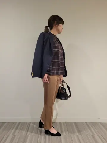 J.PRESS LADIES スタッフ コーディネート画像