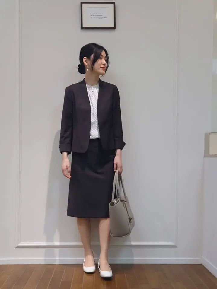  最上 コーディネート画像