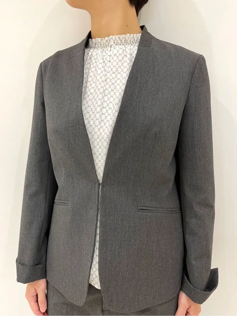 J.PRESS LADIES 島田 コーディネート画像