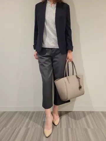 J.PRESS LADIES スタッフ コーディネート画像