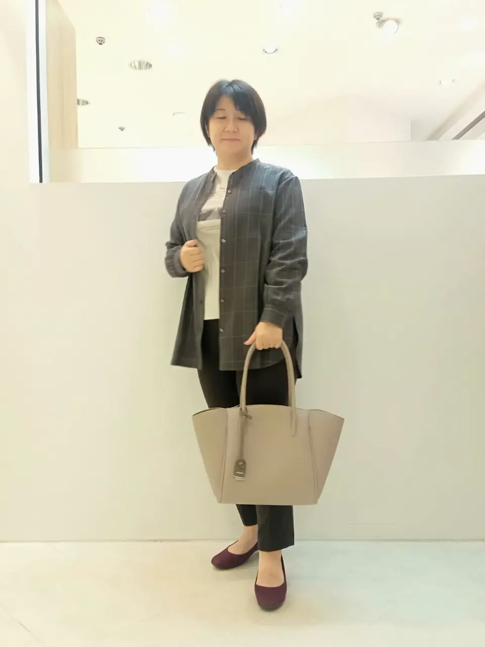  影 コーディネート画像