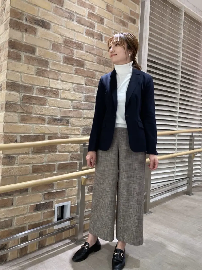 J.PRESS LADIES スタッフ コーディネート画像