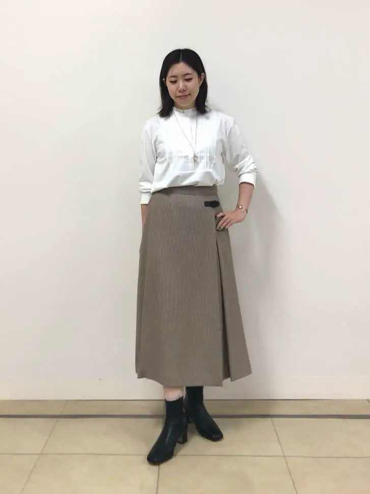 J.PRESS LADIES 金子 コーディネート画像