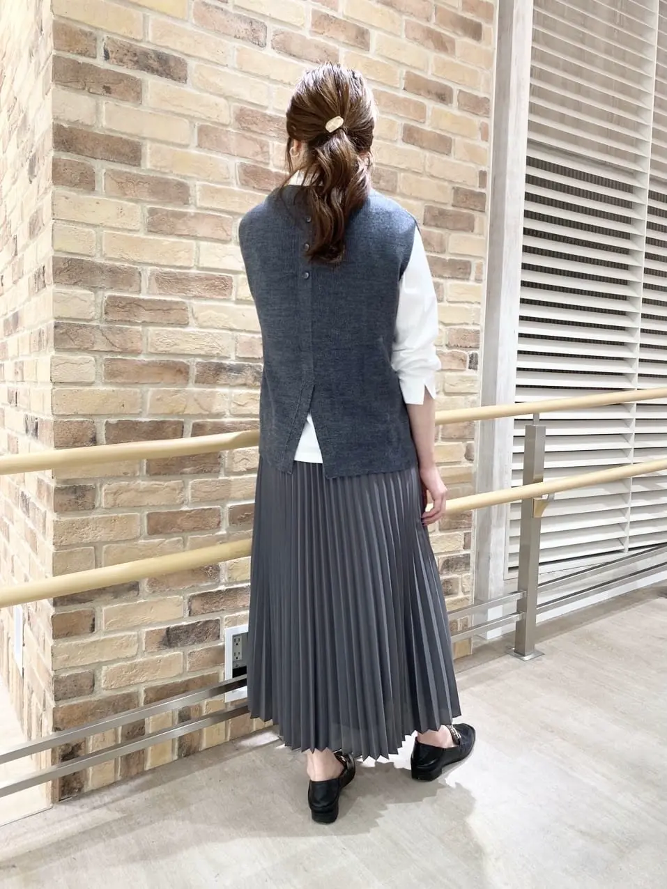 J.PRESS LADIES スタッフ コーディネート画像