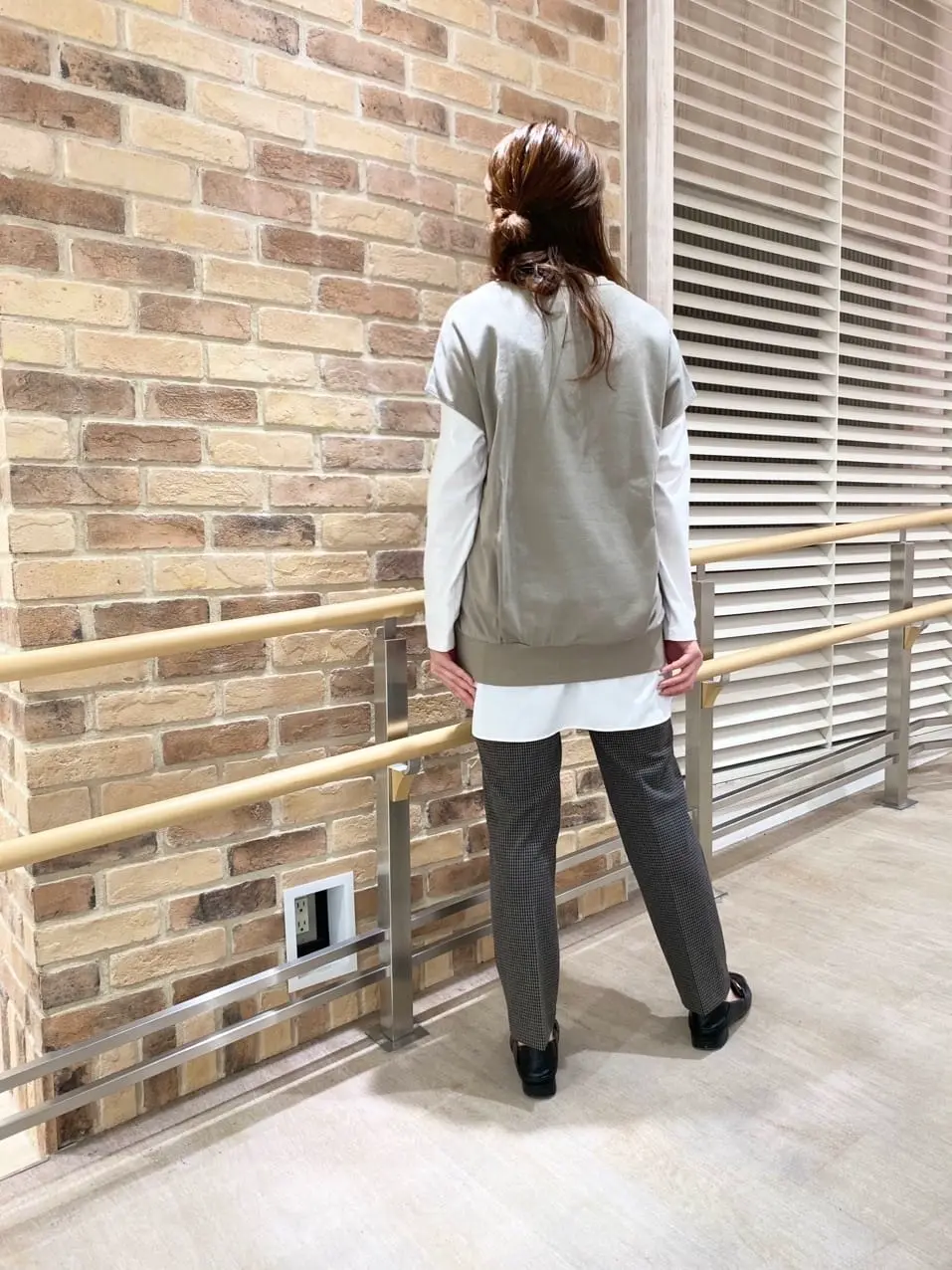 J.PRESS LADIES スタッフ コーディネート画像