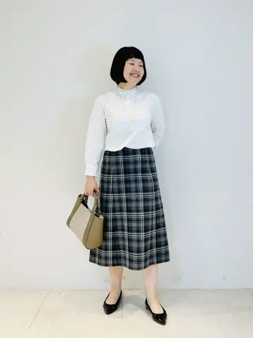 J.PRESS LADIES 内田 コーディネート画像