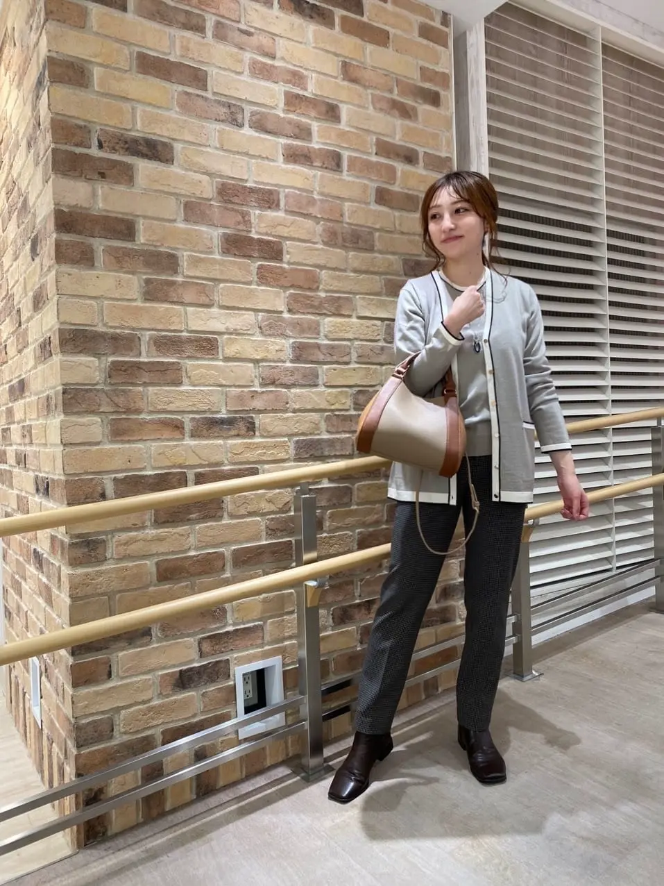 J.PRESS LADIES スタッフ コーディネート画像