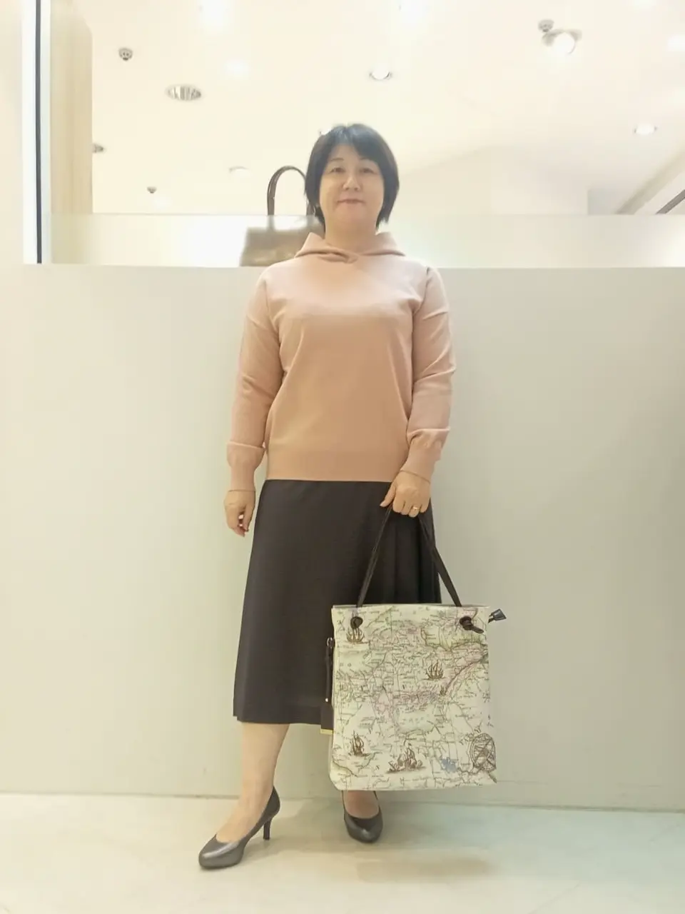  影 コーディネート画像