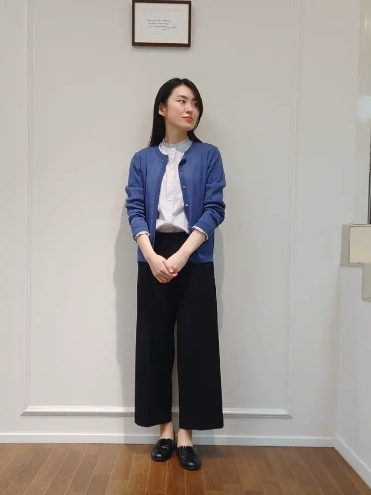  最上 コーディネート画像