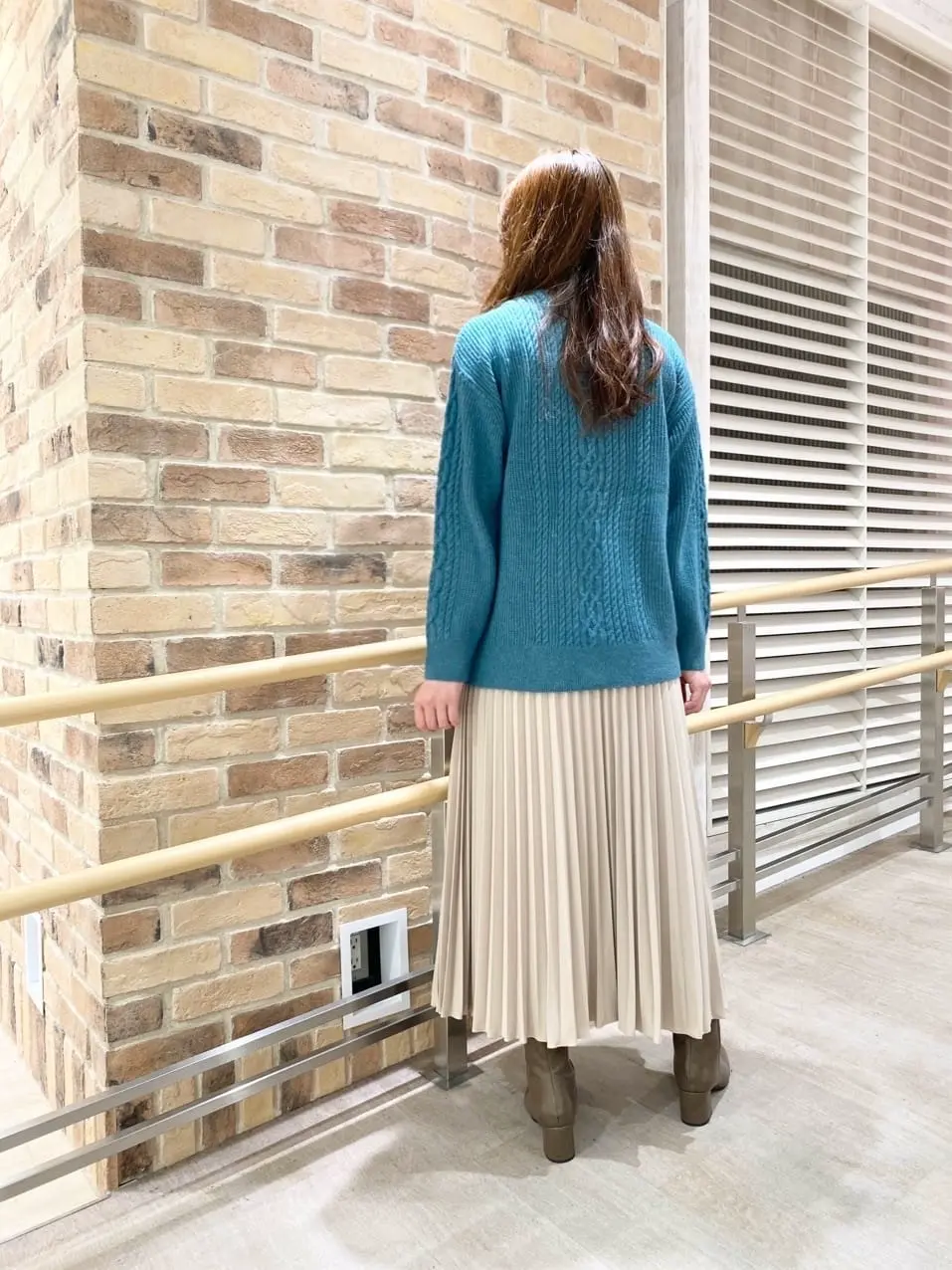 J.PRESS LADIES スタッフ コーディネート画像