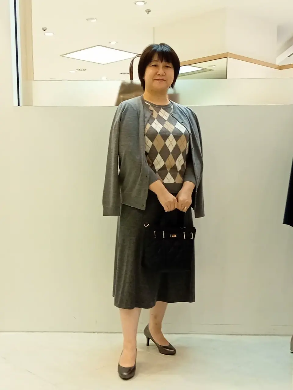  影 コーディネート画像