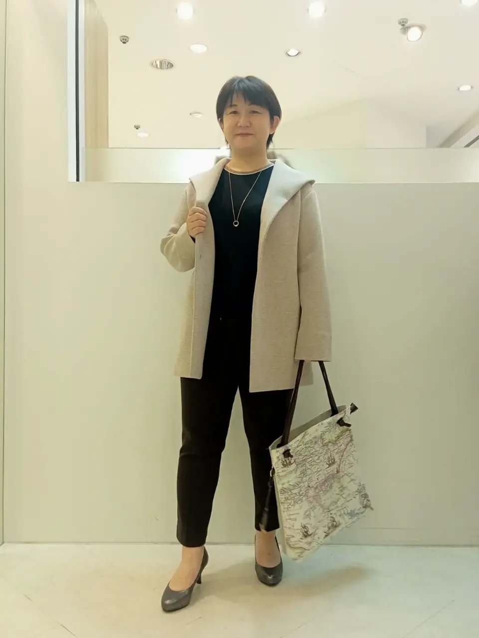  影 コーディネート画像