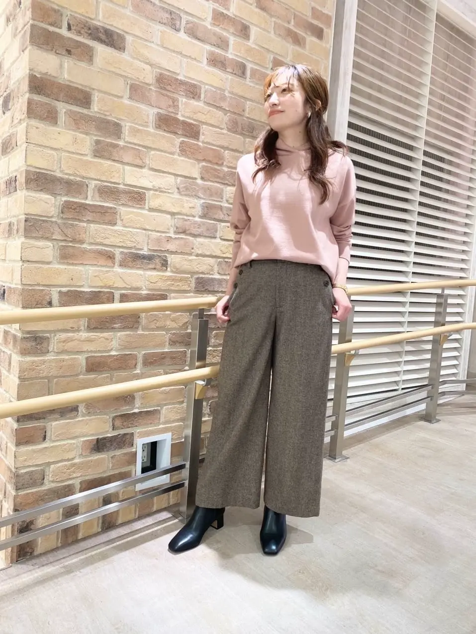 J.PRESS LADIES スタッフ コーディネート画像