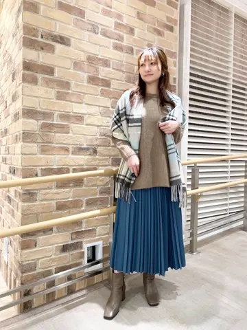 J.PRESS LADIES スタッフ コーディネート画像