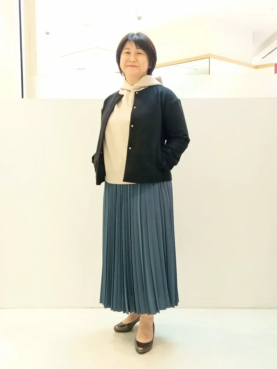  影 コーディネート画像