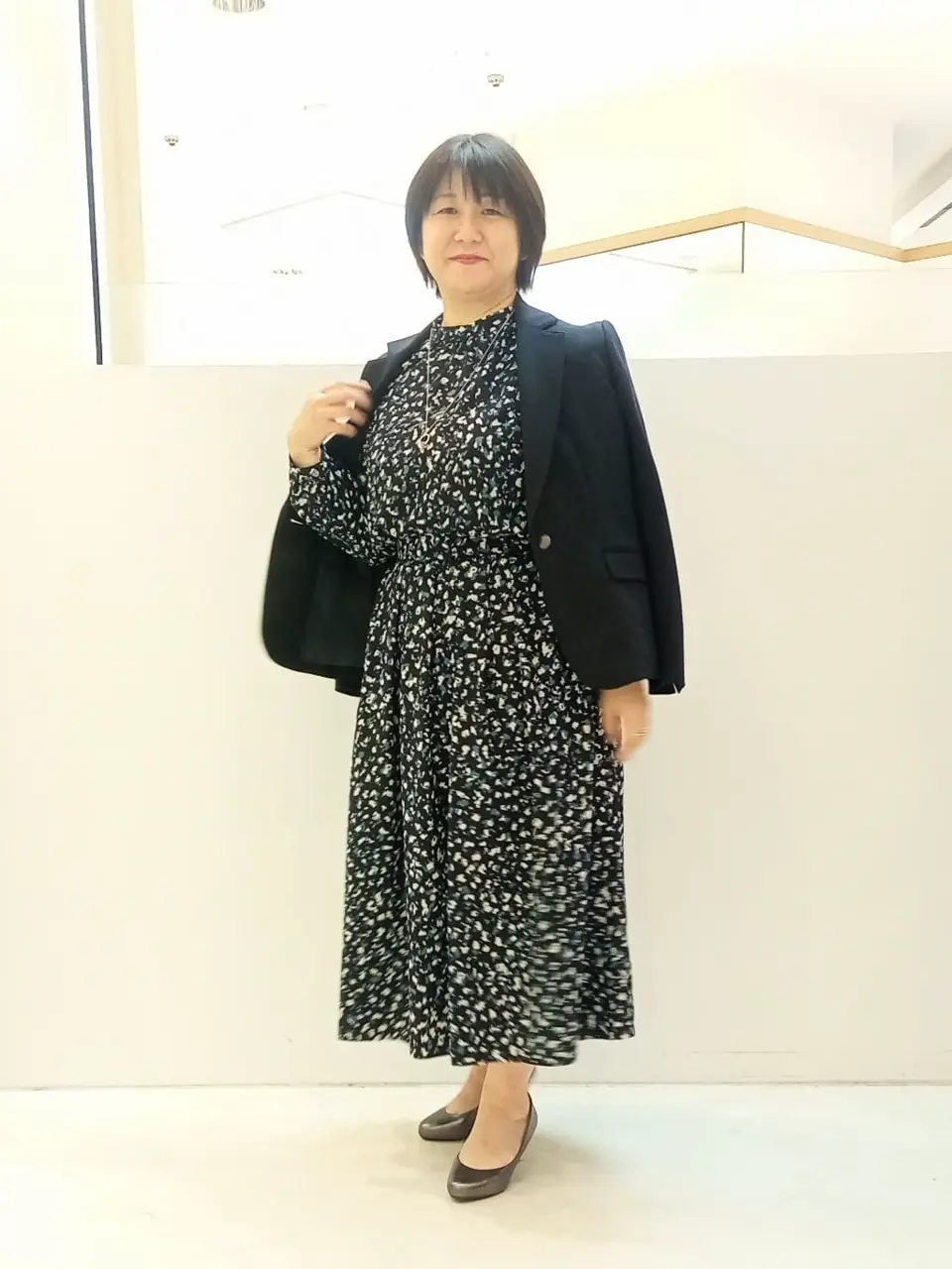  影 コーディネート画像