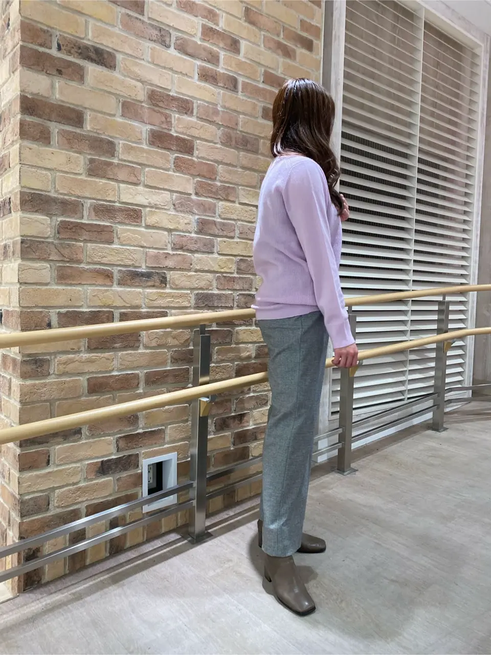 J.PRESS LADIES スタッフ コーディネート画像