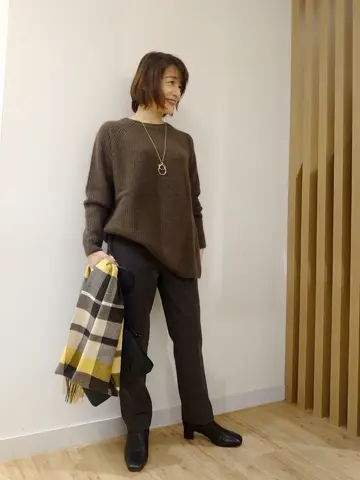 J.PRESS LADIES スタッフ コーディネート画像