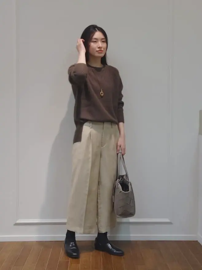  最上 コーディネート画像