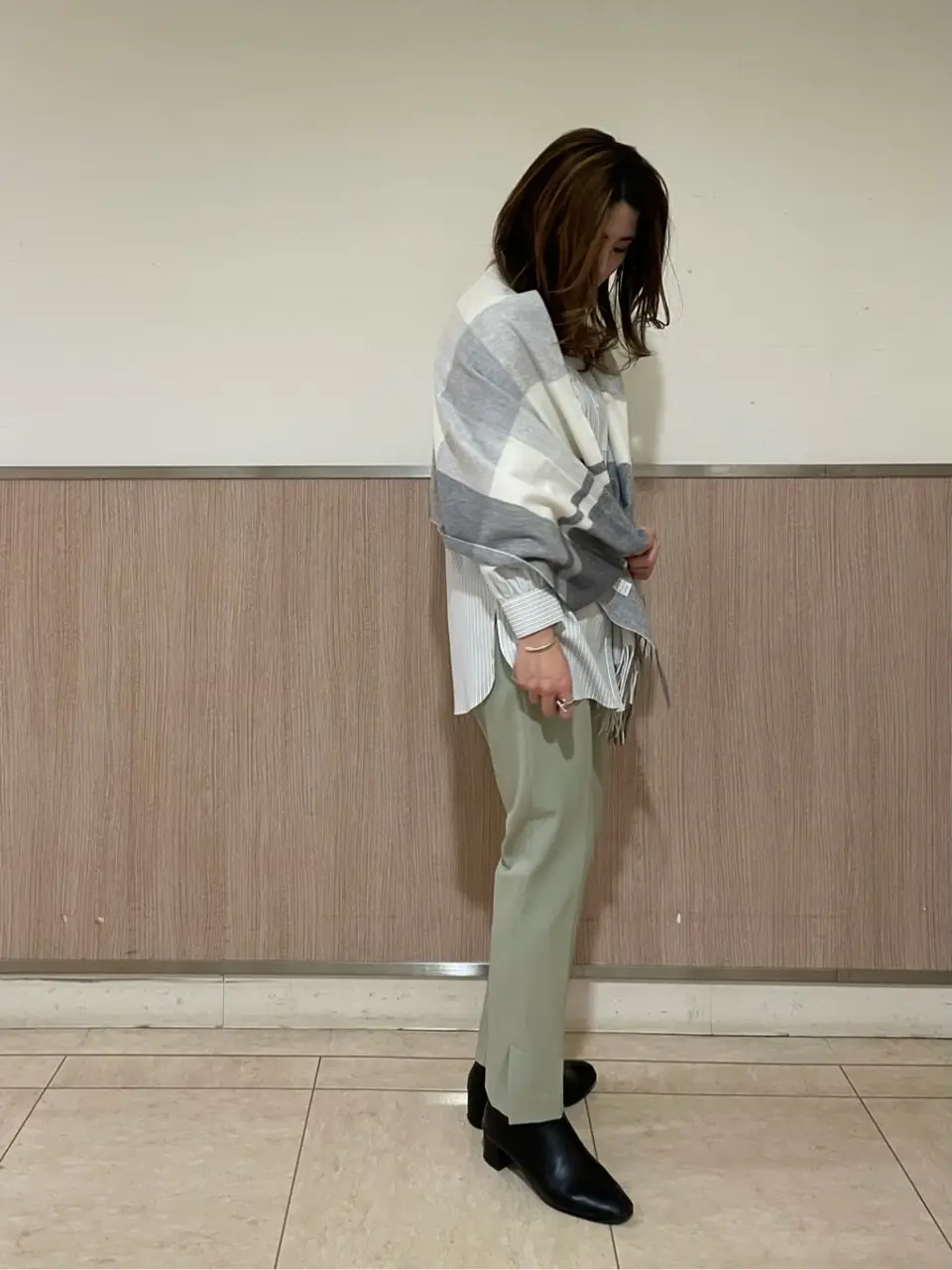 J.PRESS LADIES スタッフ コーディネート画像