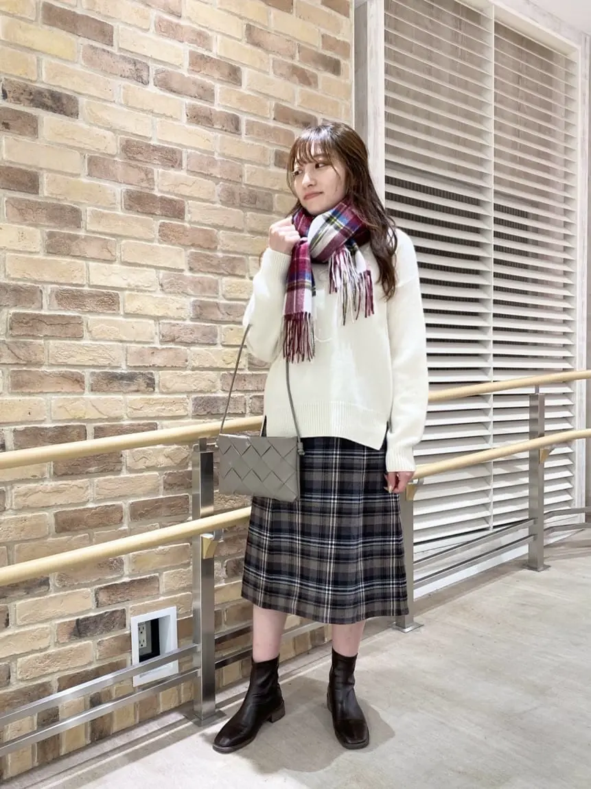 J.PRESS LADIES スタッフ コーディネート画像