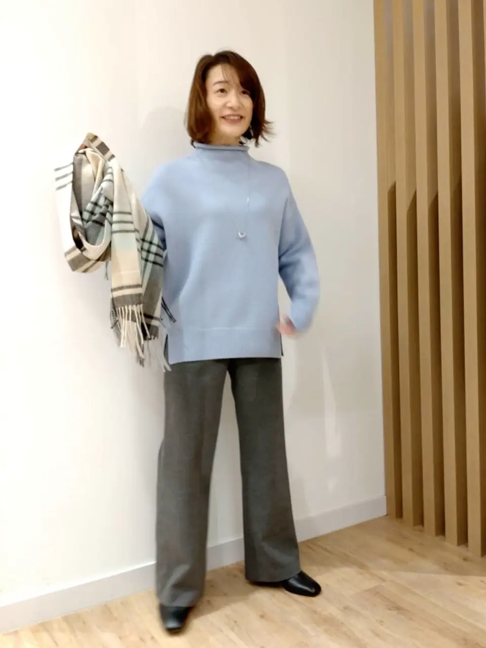 J.PRESS LADIES スタッフ コーディネート画像