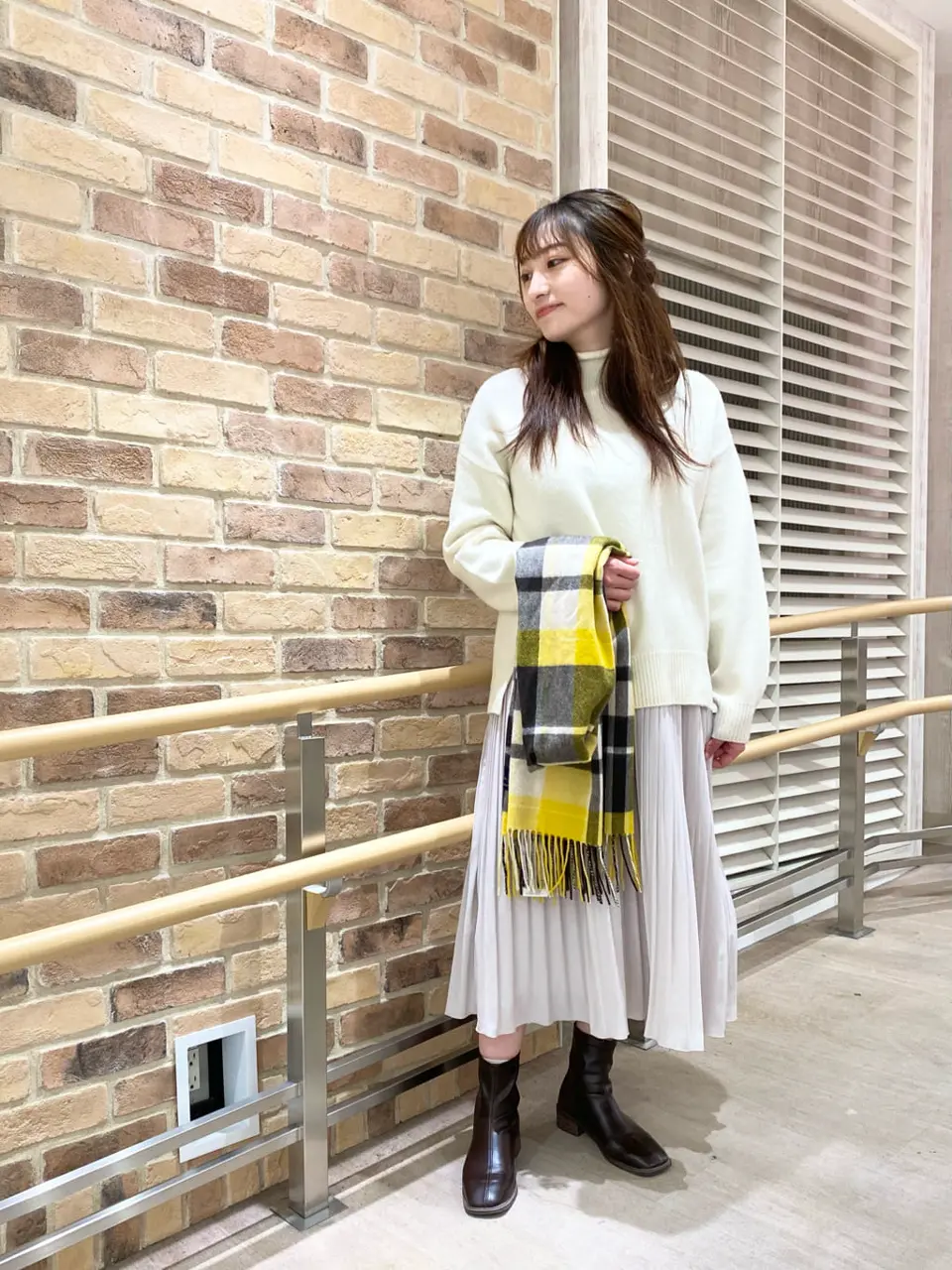 J.PRESS LADIES スタッフ コーディネート画像