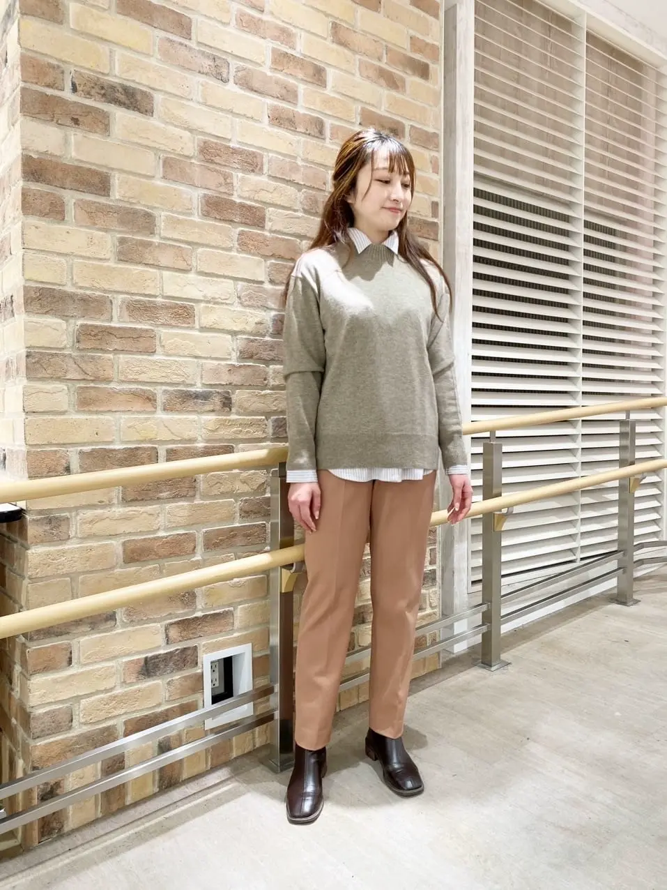 J.PRESS LADIES スタッフ コーディネート画像