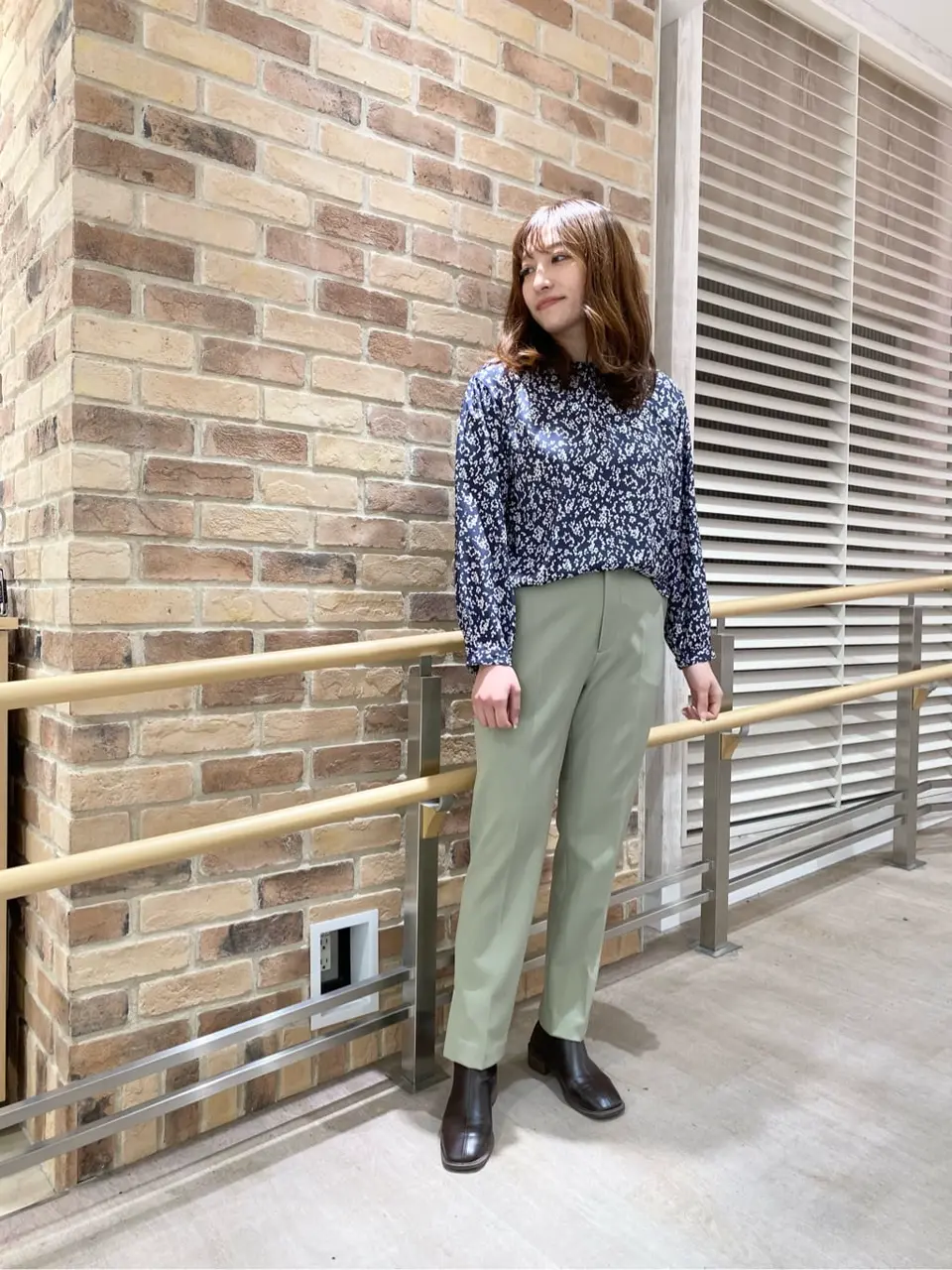 J.PRESS LADIES スタッフ コーディネート画像