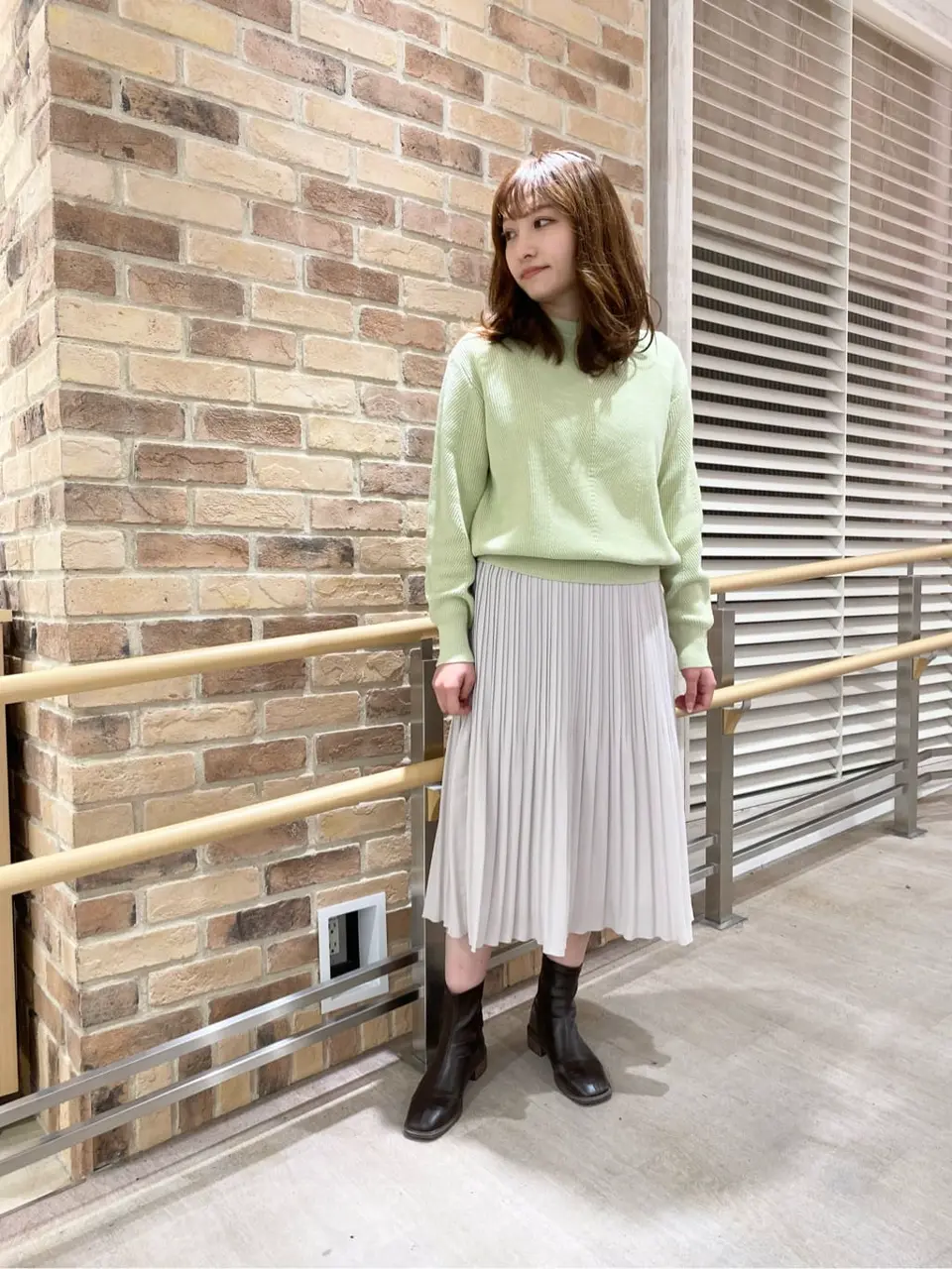 J.PRESS LADIES スタッフ コーディネート画像