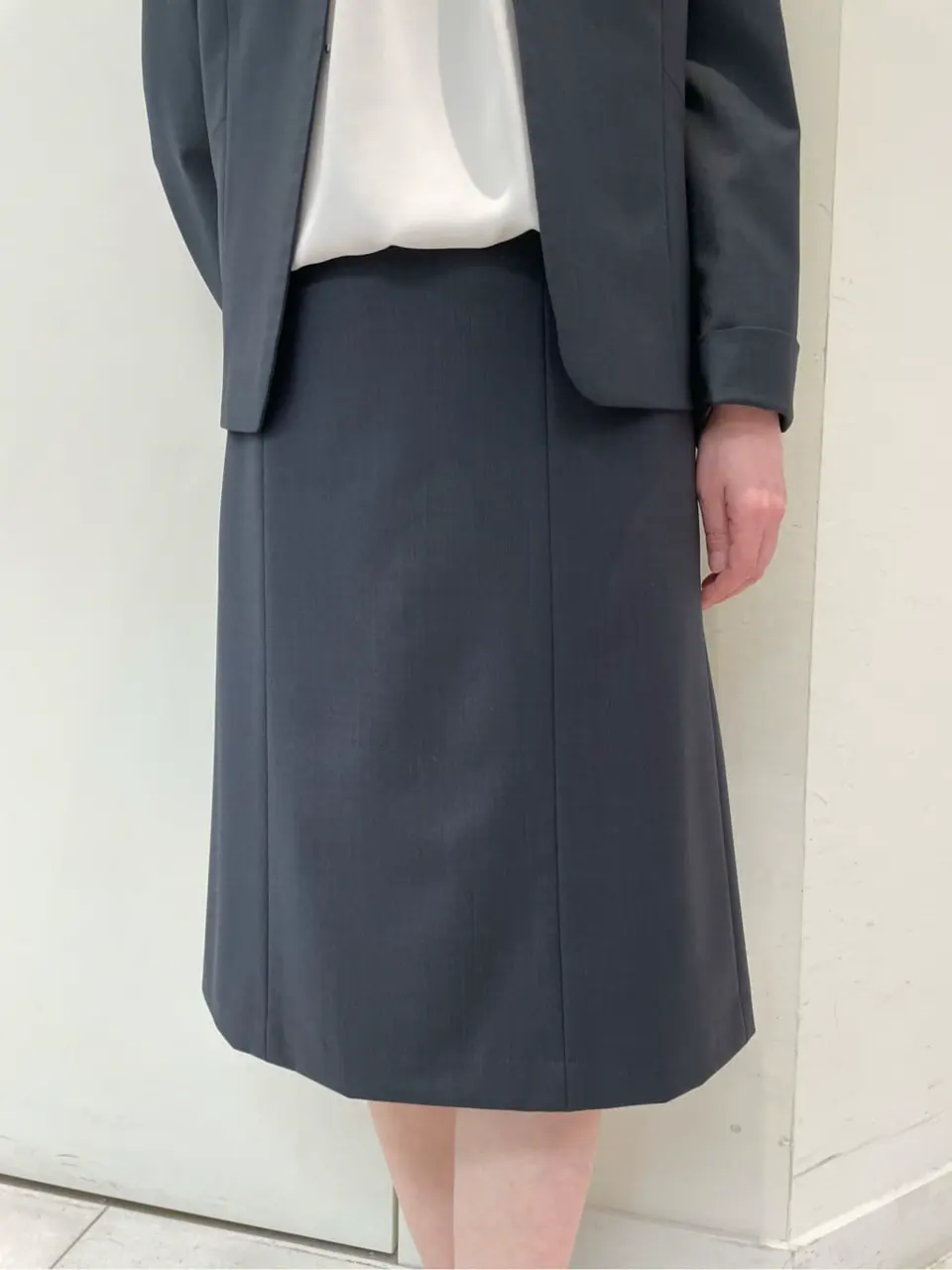 J.PRESS LADIES niina コーディネート画像