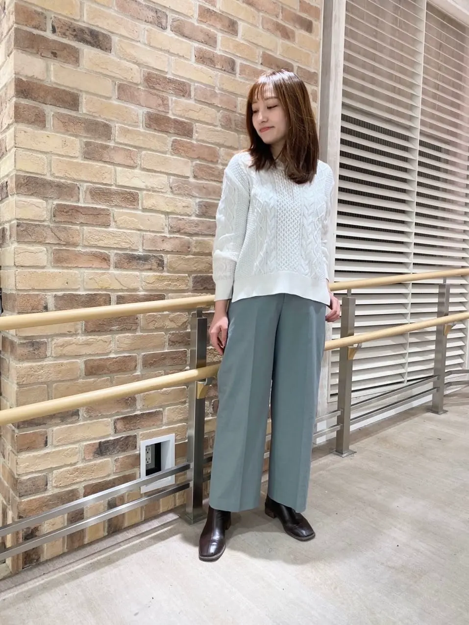 J.PRESS LADIES スタッフ コーディネート画像
